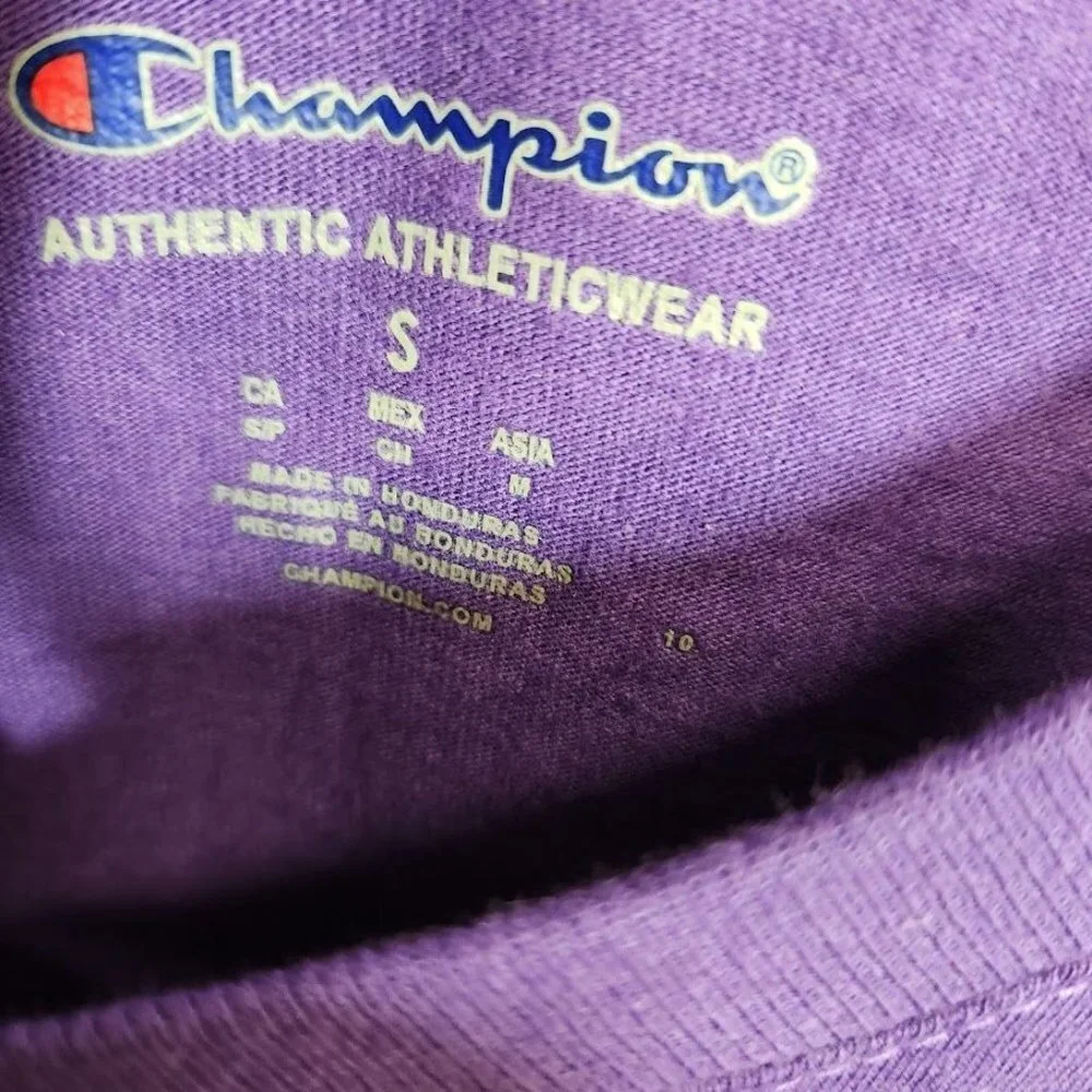 NWT Champion CLASSIC GRAPHIC TEE, SCRIPT LOGO in Purple‎ Size Small - Picture 6 of 8